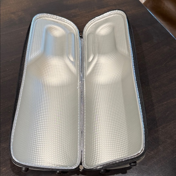 COPY - Rabbit Wine Trek - Picture 2 of 2